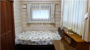 洋室１（入口より撮影）