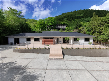 箱根春山荘