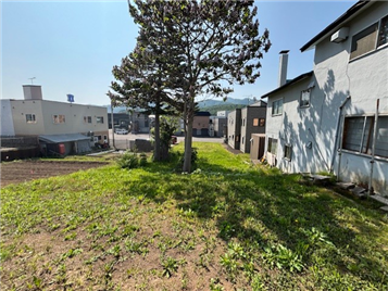 敷地北西側より南東方向を撮影