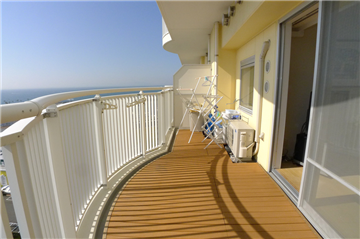 バルコニー／北西方向を撮影