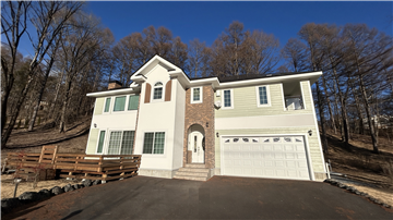 建物外観／南から撮影