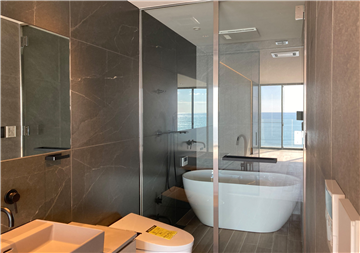 洋室3に設えられた浴室2