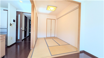 和室／リビングダイニングより撮影