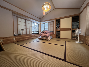 3面開口の和室1