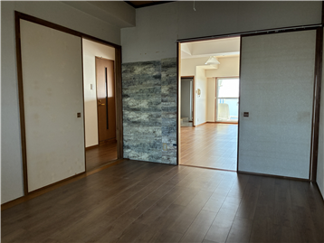 洋室（窓側から撮影）