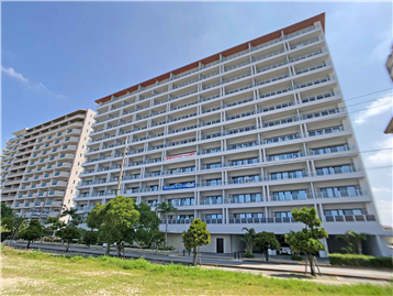 2021年4月築・地上13階建・総戸数116戸の外観