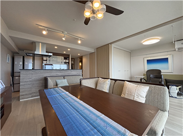 LDK(左手前)、洋室2(右奥)