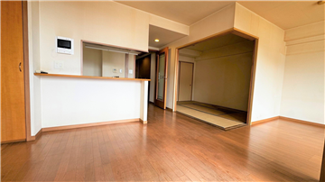 ＬＤＫと和室／バルコニーより撮影