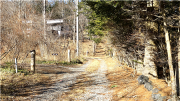 南西側前面道路