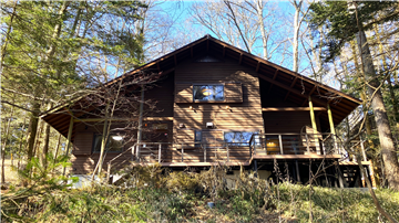 建物外観／南東方向より撮影