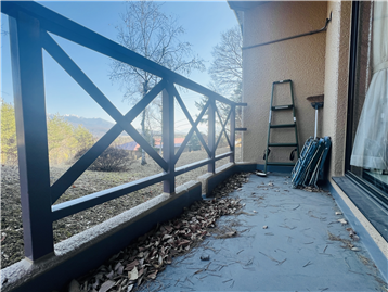 バルコニー(南東方向を撮影)