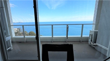 開口面とバルコニー