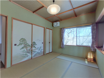 和室2を南側角より