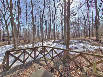 ウッドデッキより南方向の眺望