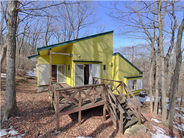 建物外観を南側より