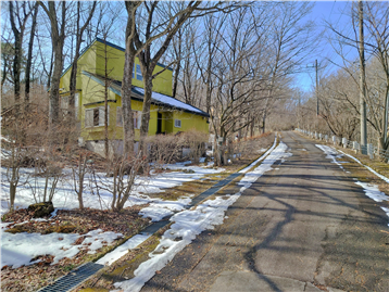 北側約6.0ｍ幅の接面道路