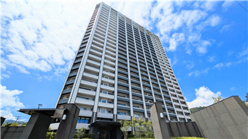 マンション外観/南東側より撮影