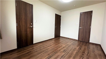 洋室／西側角より撮影