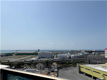 バルコニーからのオーシャンビュー／西方向を撮影