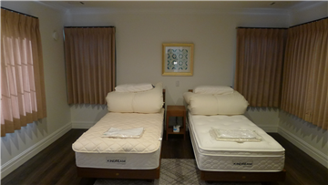 洋室2(居室入口から撮影)