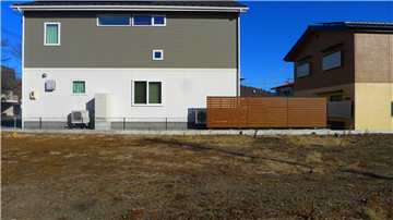 敷地内(東方向を撮影)