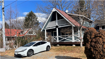 建物外観（前面道路より北東方向を撮影）