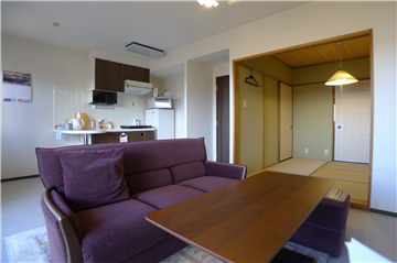 ＬＤＫ／キッチン方向を撮影