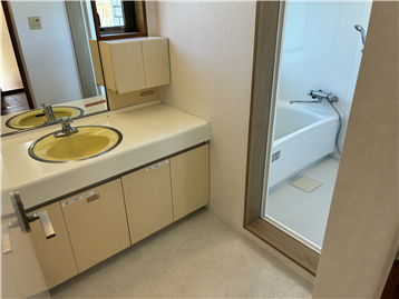 洗面所（リフォーム・補修等前）