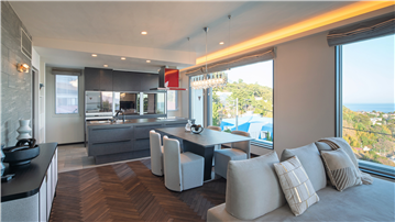 LDK/キッチン側を撮影