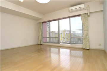 キッチン前から見るＬＤＫ