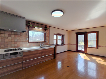 DKを北側角より