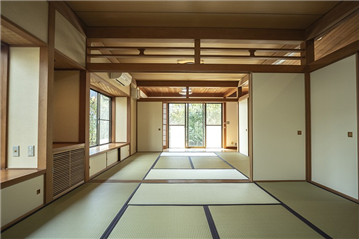 2室続いた和室を繋げて利用できます