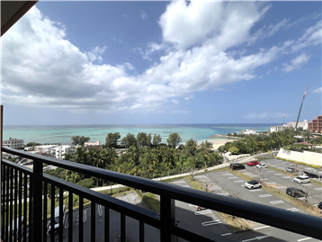 バルコニーからの西側眺望