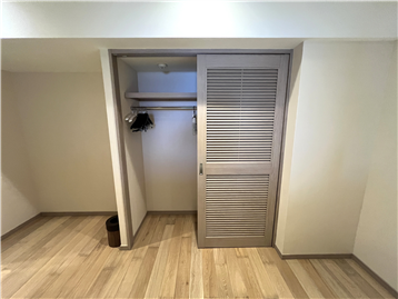 ベッド―ルームにはオーナー専用ロッカーを完備