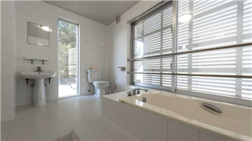 2F　バスルーム