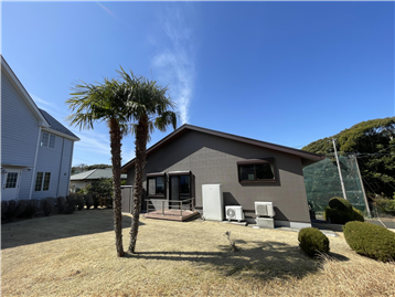 外観（東方向から撮影）