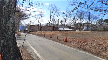 南西側前面道路（南方向を撮影）