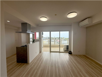 オーシャンビューのLD(約9.8畳）、K（約3.8畳）