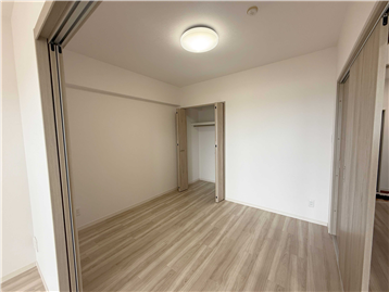 LDとフラットにつながる洋室2