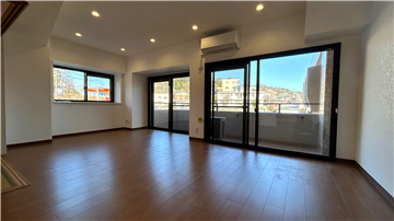 約13.4畳のリビングダイニングルーム