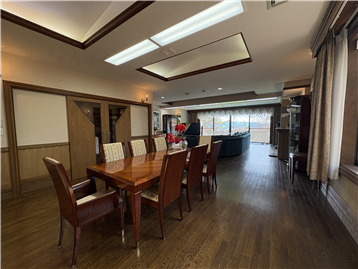 LDK(開口部方向を撮影)