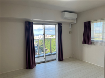 2面開口の洋室1（ 2023年1月撮影）