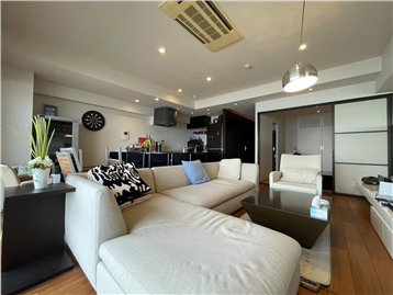 LDK(入口方向を撮影)