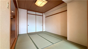 和室（LDK方向から撮影）