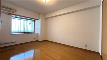 洋室（入口から撮影）