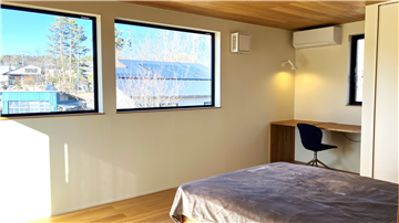 洋室２／入口より撮影