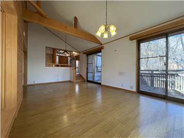 ＬＤＫ／入口方向を撮影（リフォーム・補修等前）