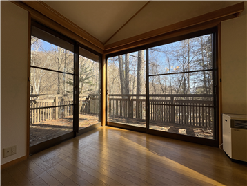 ＬＤＫ開口部／南東方向を撮影（リフォーム・補修等前）