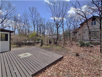 ウッドデッキより南東方向の眺望