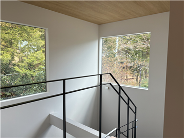 吹抜けの階段／ＬＤＫから撮影